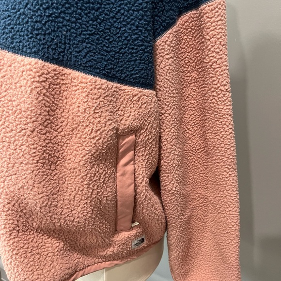 The North Face Women Cragmont 1/4 Snap Jacket 7115 - Picture 9 of 13